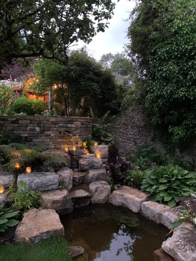 Dove Cottage Bisley  Exterior foto
